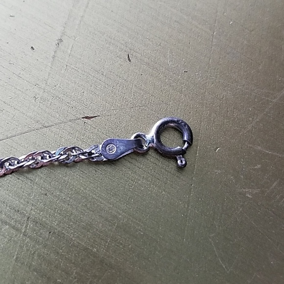 Sterling Silver Chain Link Bracelet - Picture 4 of 4